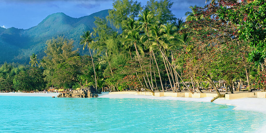 La Thaïlande offre de superbes plages au sable fain