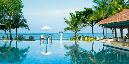 Hôtel Bali Intercontinental piscine avec Pool Bar
