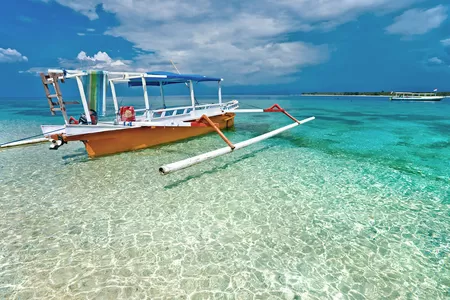 Catamaran aux îles Gili, pour des balades en mer et pour la plongée