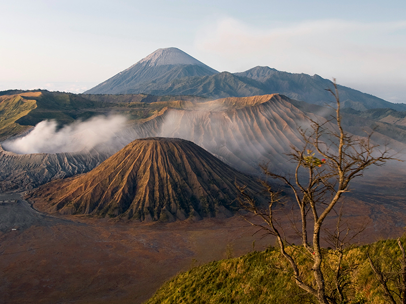 Les volcans à Java Indonésie