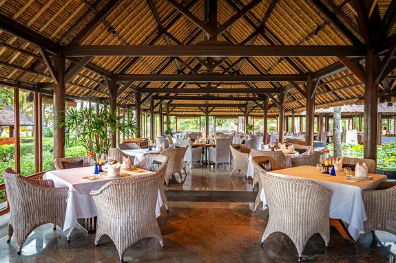 Restaurant gastronomique Kura Kura à l'hôtel The Oberoi Bali