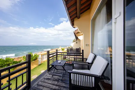 Junior Suite Ocean Front à l'hôtel Victoria Beach Resort & Spa, Hoi An
