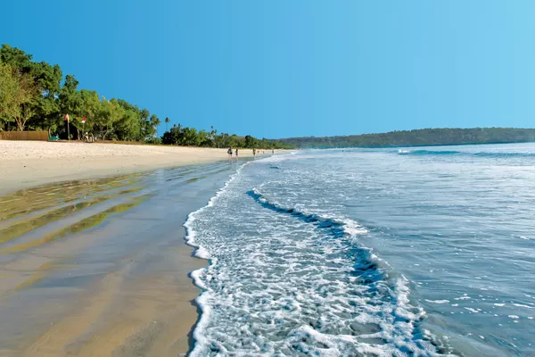 La plage de Jimbaran en face de l'hôtel Bali Intercontinental - des vacances de rêve