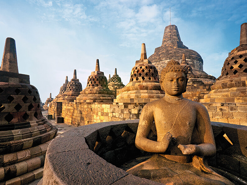 [Translate to Französisch:] Asien Reise zu Unesco Weltkulturerbe: Borobudur Tempel auf Java