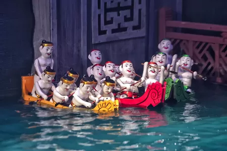 marionnettes sur l'eau à Hanoi