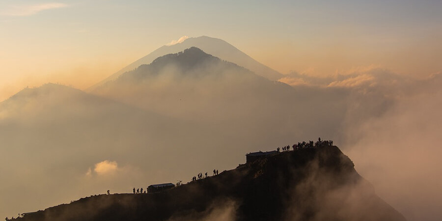 Votre agence de voyage pour Bali offre aussi l'ascension du Mont Batur