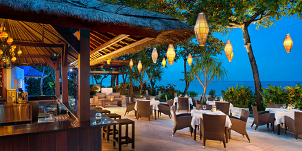 Arwana Bar à l'hôtel Laguna Beach Bali