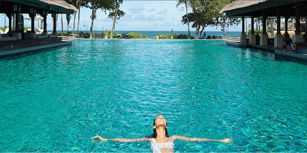 séjour balnéaire â l'hôtel Bali Intercontinental - belle piscine