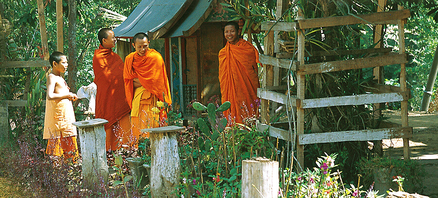 Moines à Luang Prabang