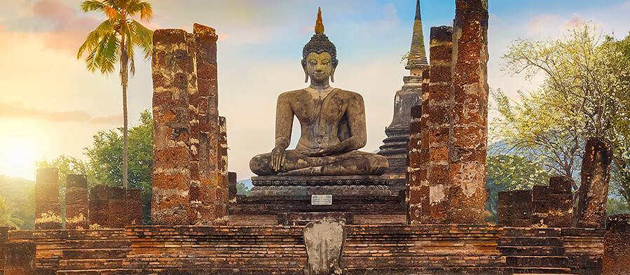 Visite de Sukhotha¨, ancienstemples classés à l'UNESCO