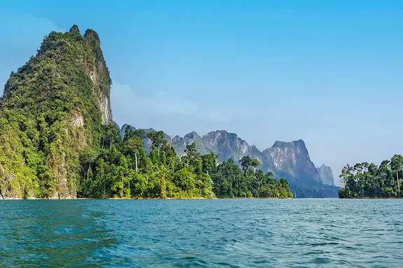 Promenade en bateau sur le lac Khao Sok