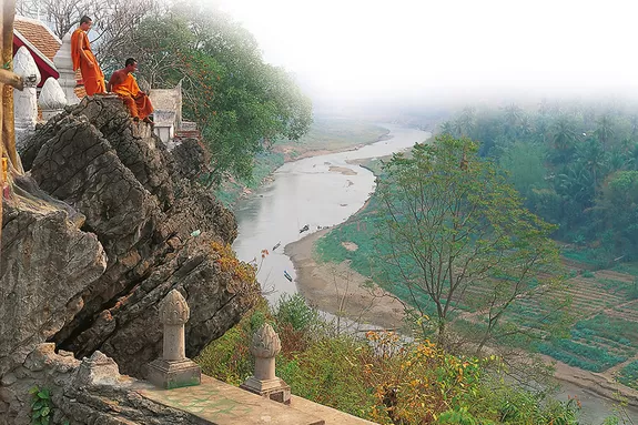 Vue sur le Mékong depuis les hauteurs de Luang Prabang
