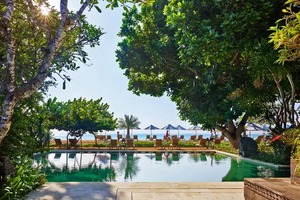 Hôtel Regency Bali - Un Resort de luxe à Sanur en bord de mer. Idéal aussi pour les familles